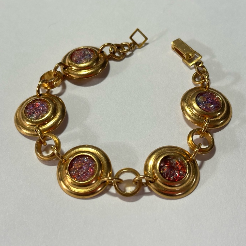 Vintage Fused Glass Cabochon Gold Plate Round Disc Bracelet Old Money McBling
